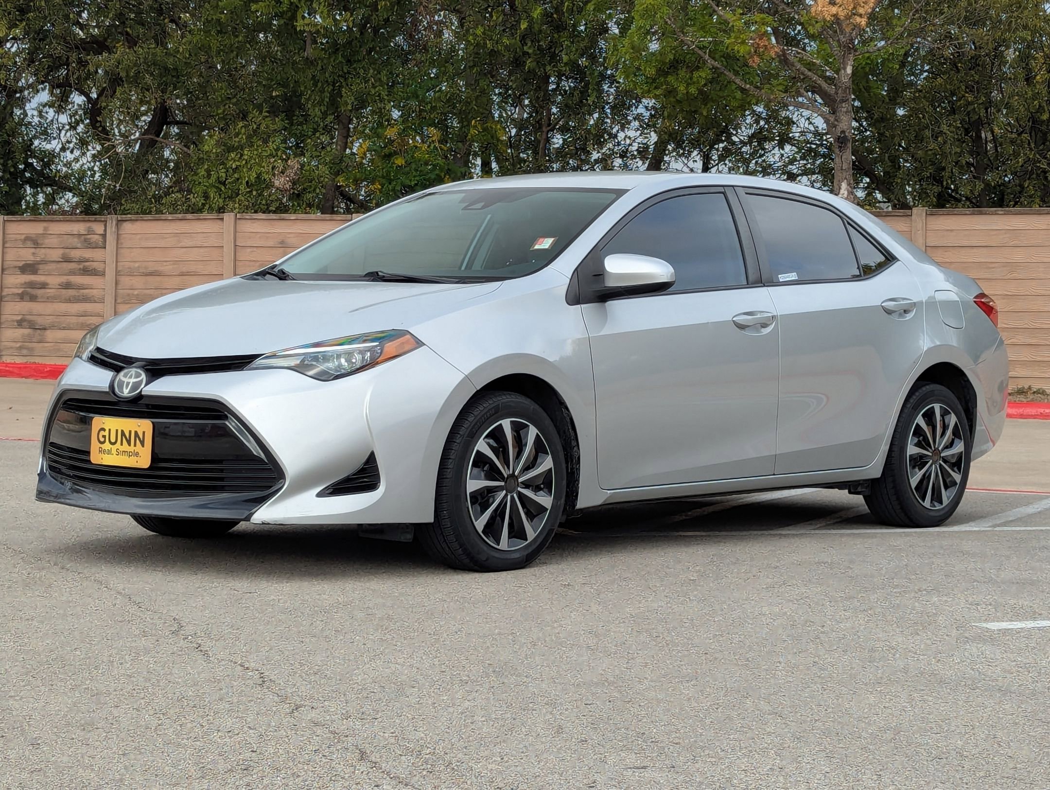 Used 2018 Toyota Corolla L image 7