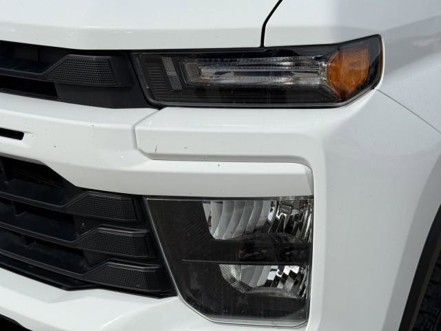 Certified 2025 Chevrolet Silverado 2500 Custom w/ Custom Convenience Package image 18