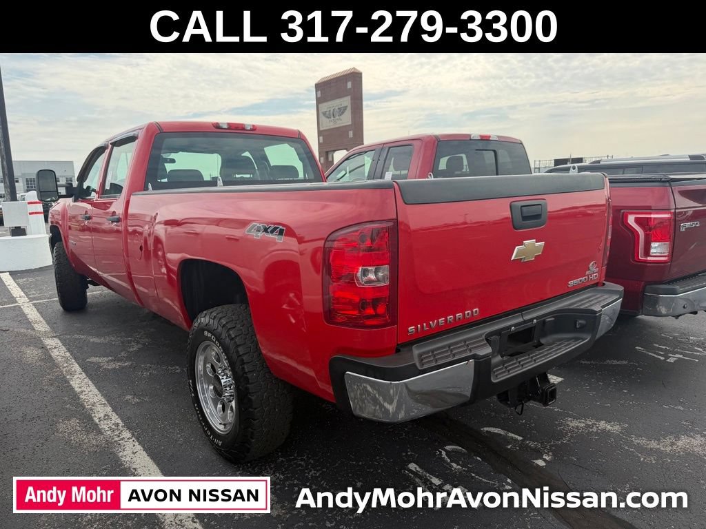Used 2011 Chevrolet Silverado 3500 W/T AWD/4WD image 4