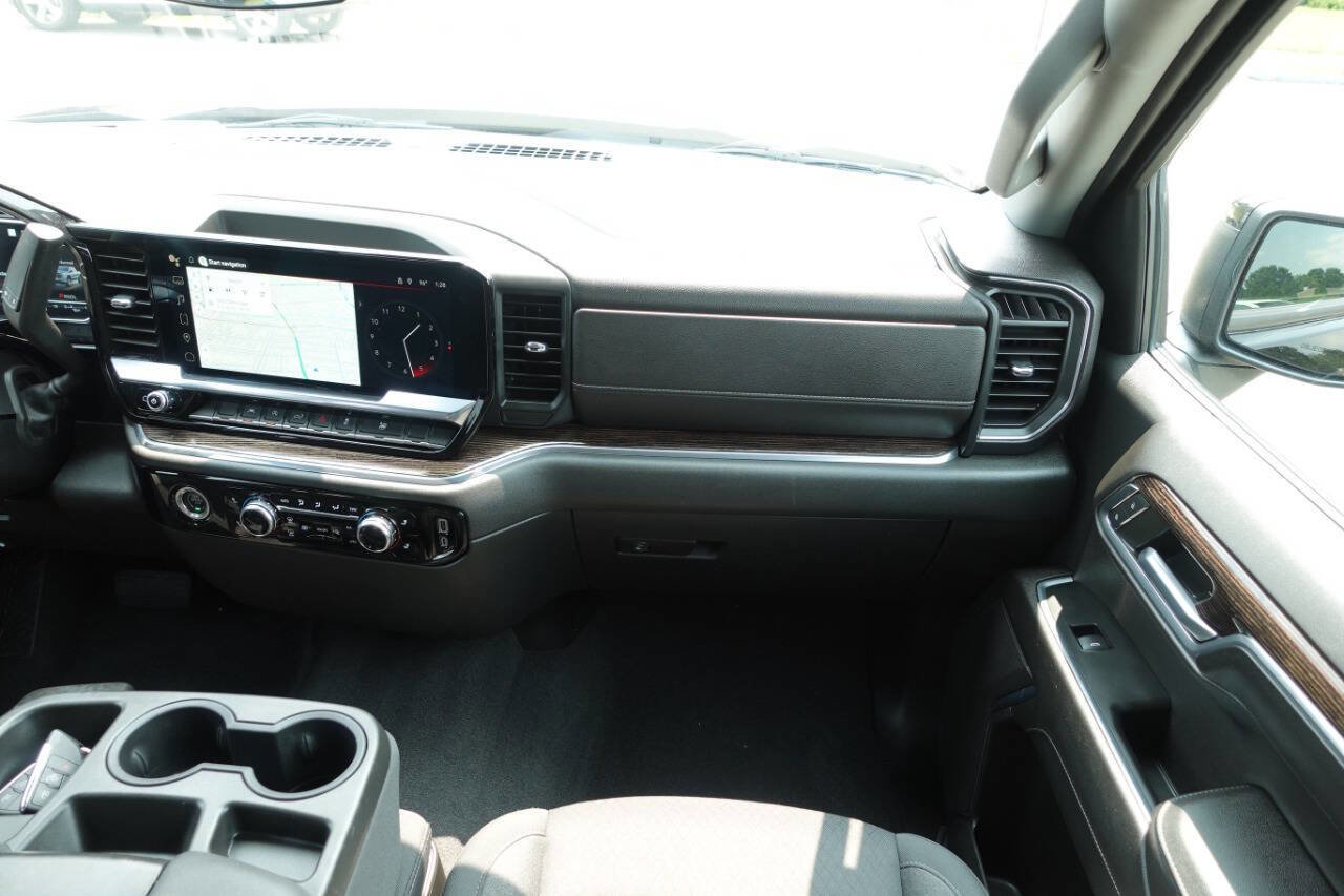 Used 2023 GMC Sierra 1500 Elevation image 40