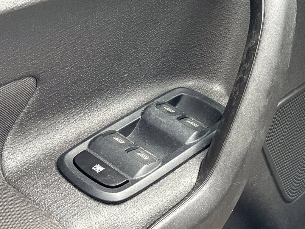 Used 2017 Ford Fiesta SE FWD image 11