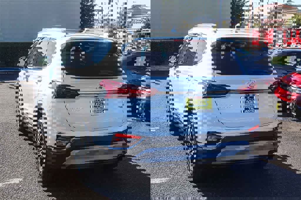 Certified 2020 Hyundai Santa Fe Limited image 7