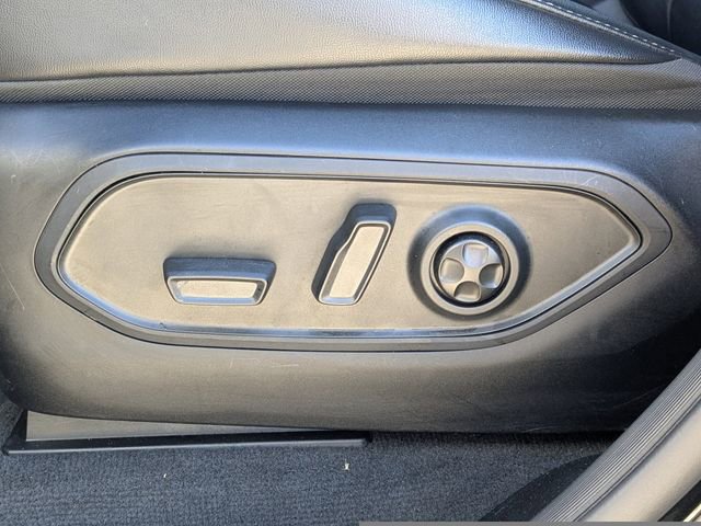 Used 2022 Jeep Grand Cherokee Limited 4xe image 22