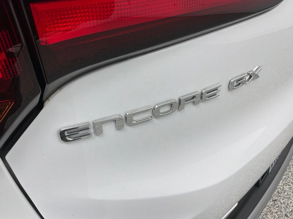 Used 2024 Buick Encore GX Preferred w/ Advanced Technology Package FWD image 25