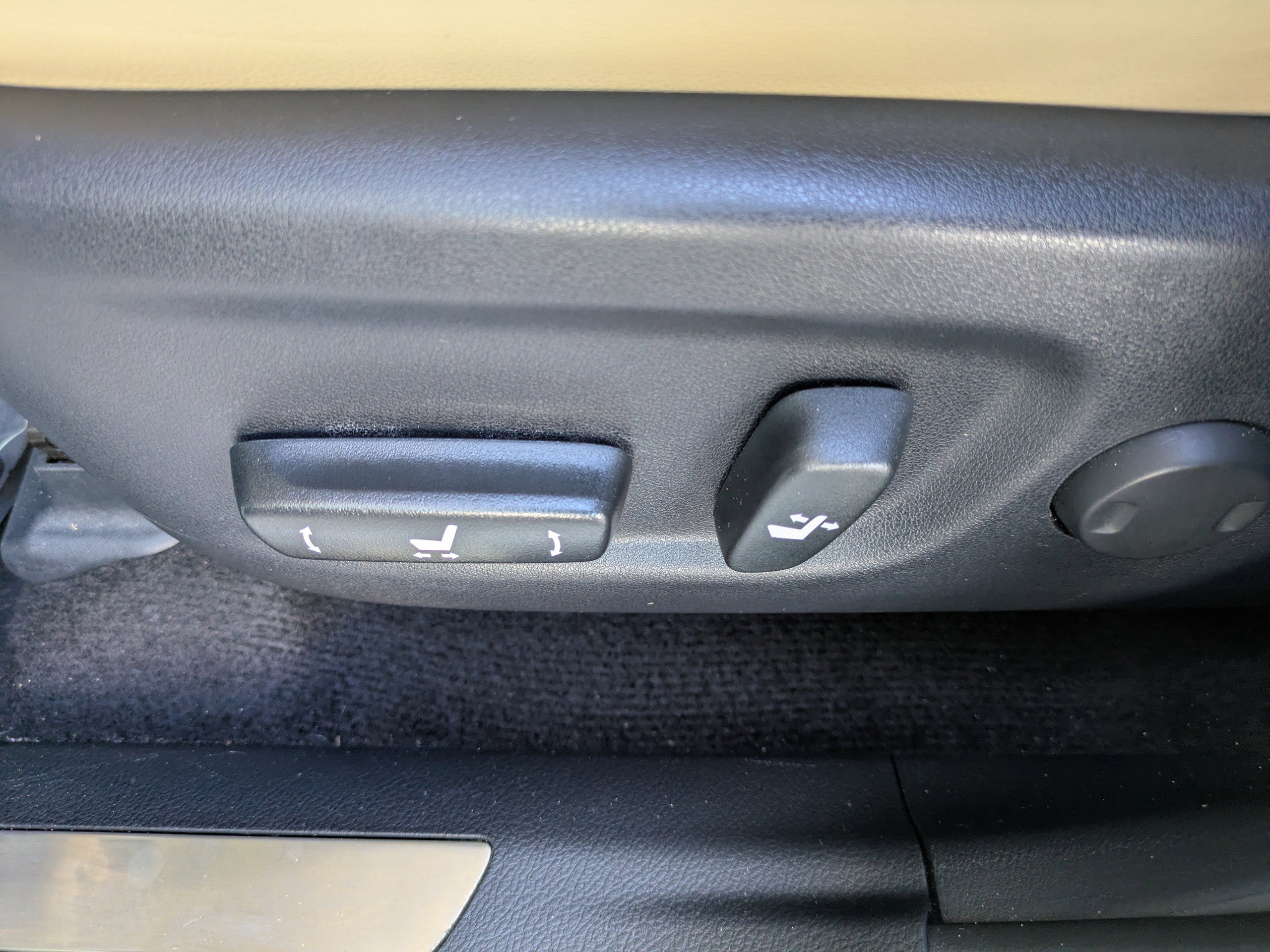 Used 2017 Lexus NX 200t FWD image 19