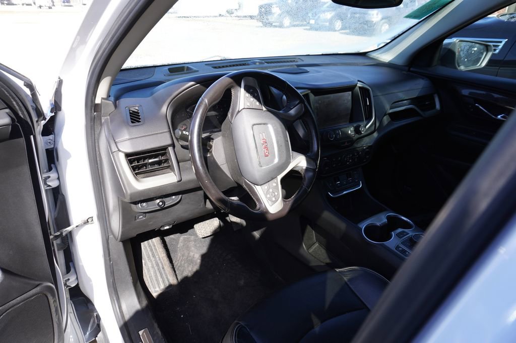 Used 2020 GMC Terrain Denali w/ GMC Pro Grade Package image 3