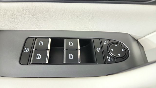 New 2026 MAZDA CX-90 Plug-In Hybrid w/ Premium Plus AWD/4WD image 10