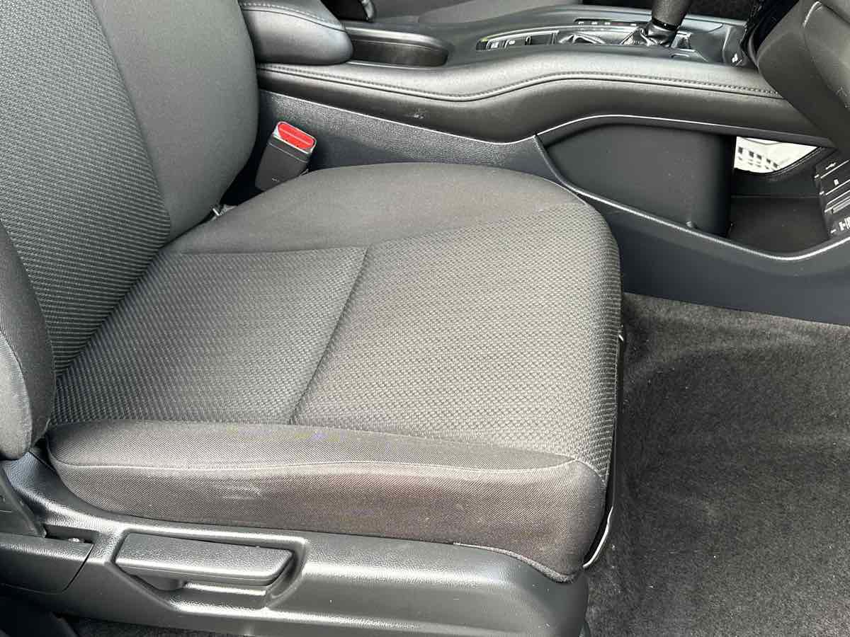 Used 2017 Honda HR-V LX image 21