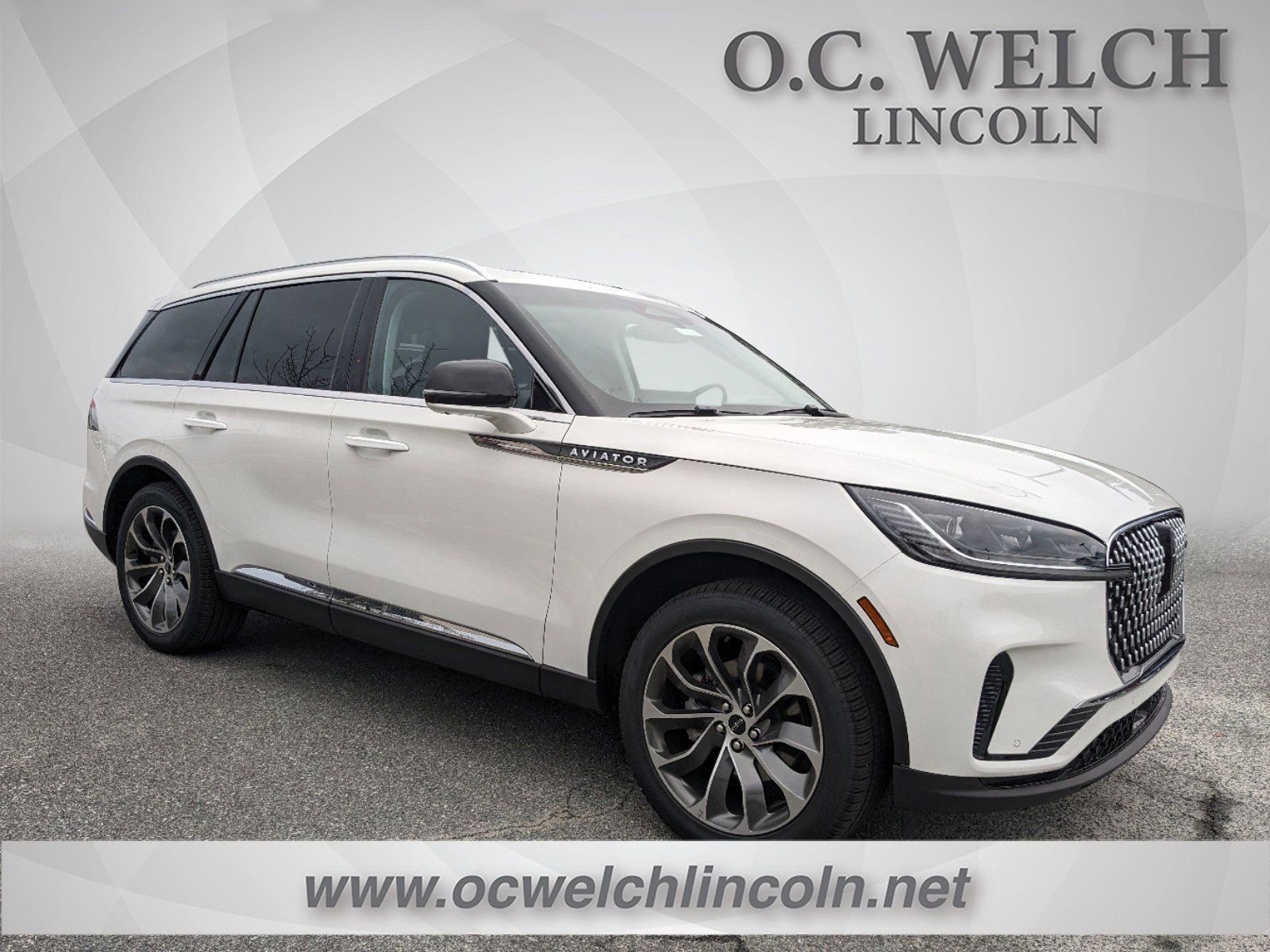 New 2025 Lincoln Aviator Reserve w/ Illumination Package