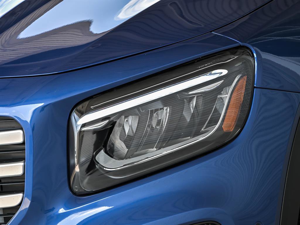 Certified 2025 Mercedes-Benz GLB 250 4MATIC image 5