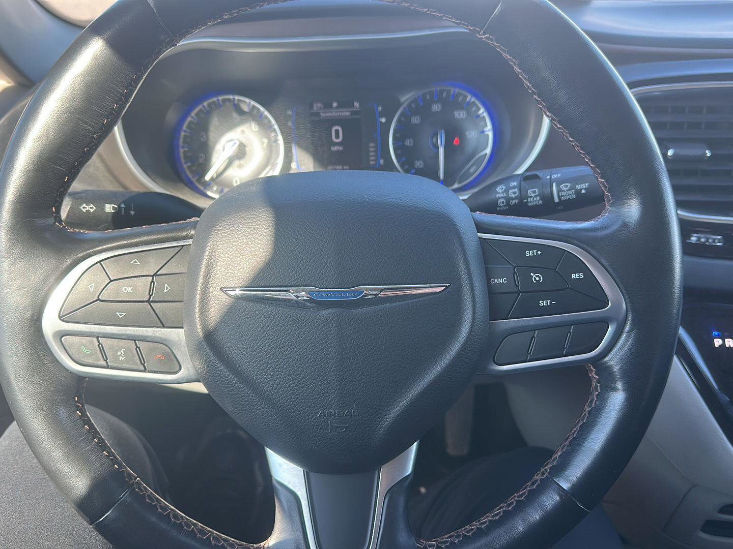 Used 2019 Chrysler Pacifica Touring Plus w/ Cold Weather Group image 13