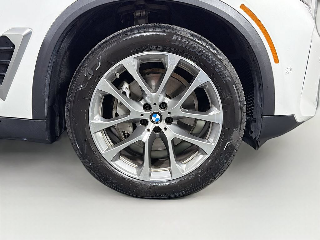 Used 2025 BMW X5 xDrive40i AWD/4WD image 35