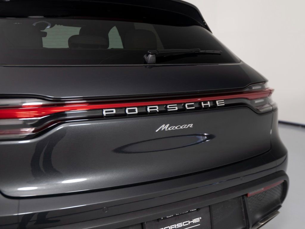 New 2026 Porsche Macan image 36