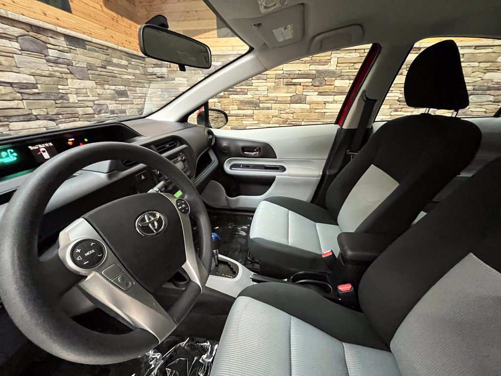 Used 2013 Toyota Prius C Two FWD image 18