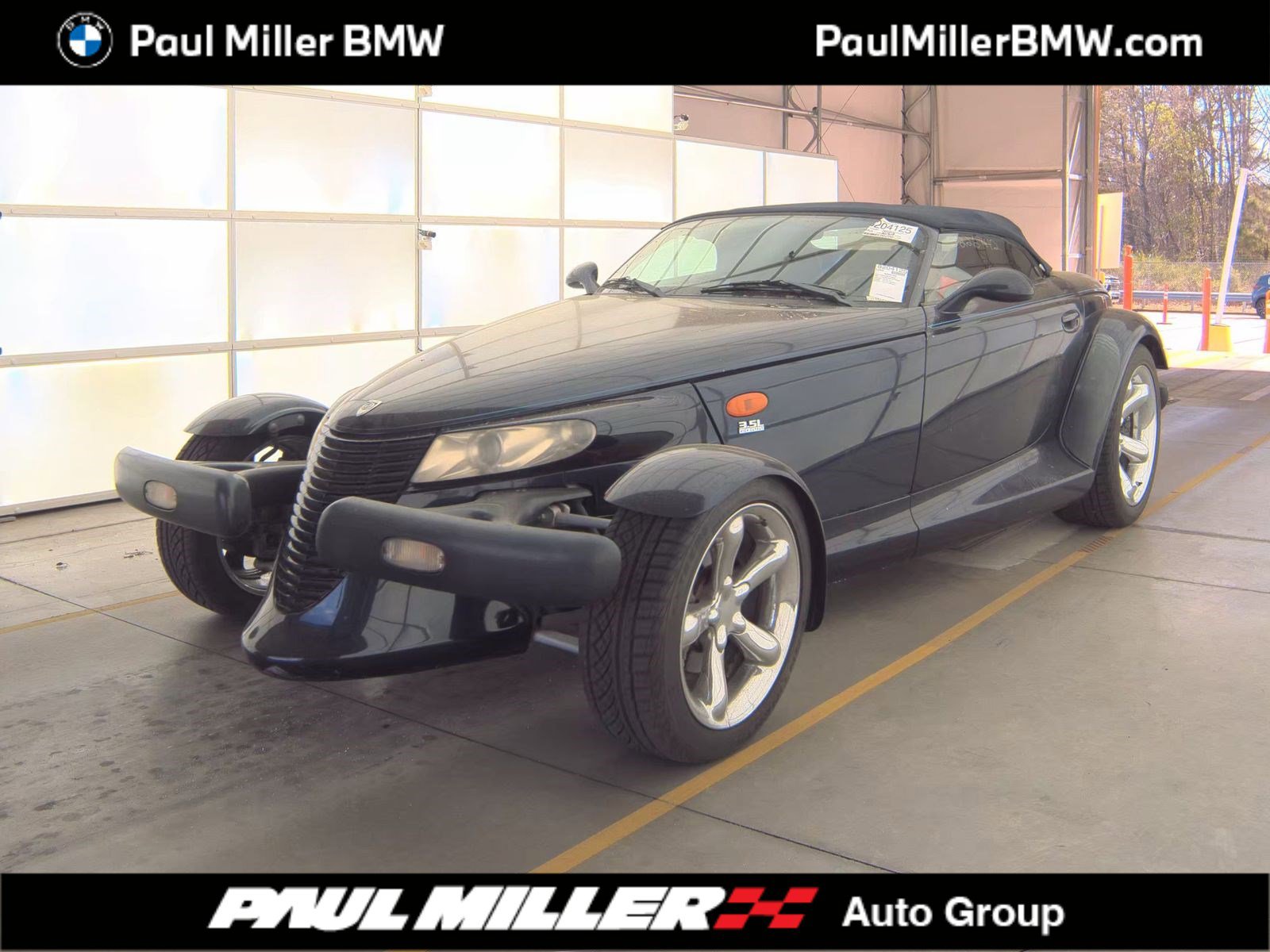 Used 2001 Chrysler Prowler image 1