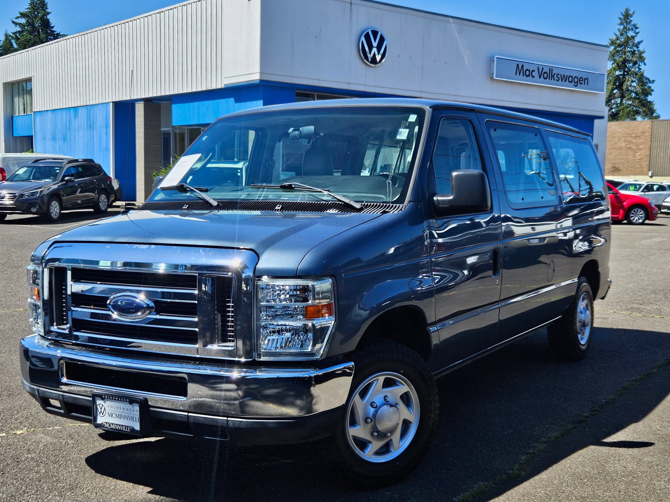 Used 2012 Ford E-150 and Econoline 150 Wagon w/ PWR Windows & Locks Group RWD image 1