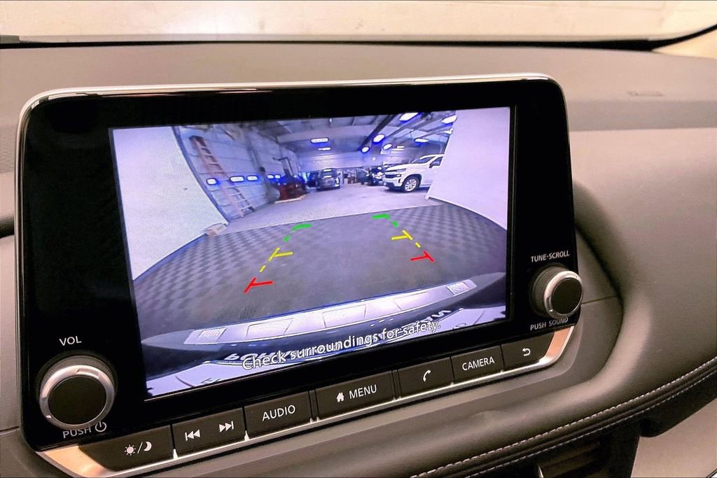 Used 2026 Nissan Rogue SV AWD/4WD image 22