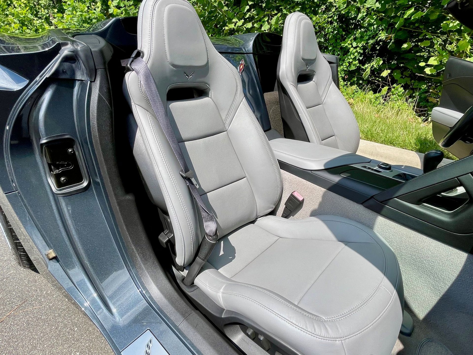 Used 2014 Chevrolet Corvette Stingray Convertible w/ 2LT Preferred Equipment Group image 41