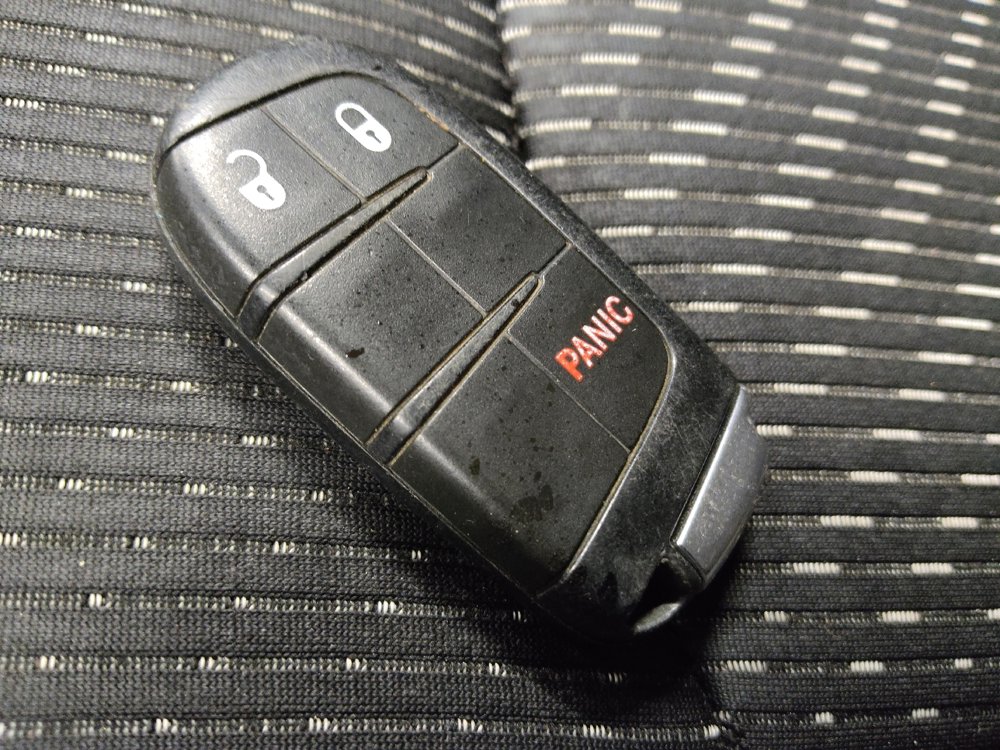 Used 2018 Dodge Journey SE image 32