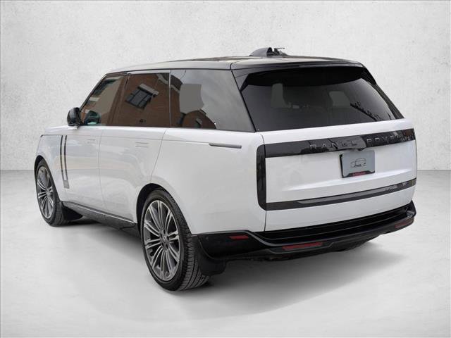 Certified 2024 Land Rover Range Rover SE image 8