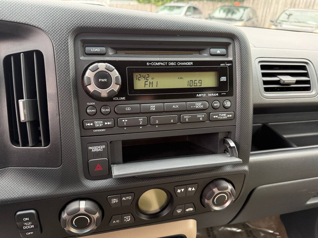 Used 2011 Honda Ridgeline RTS image 20