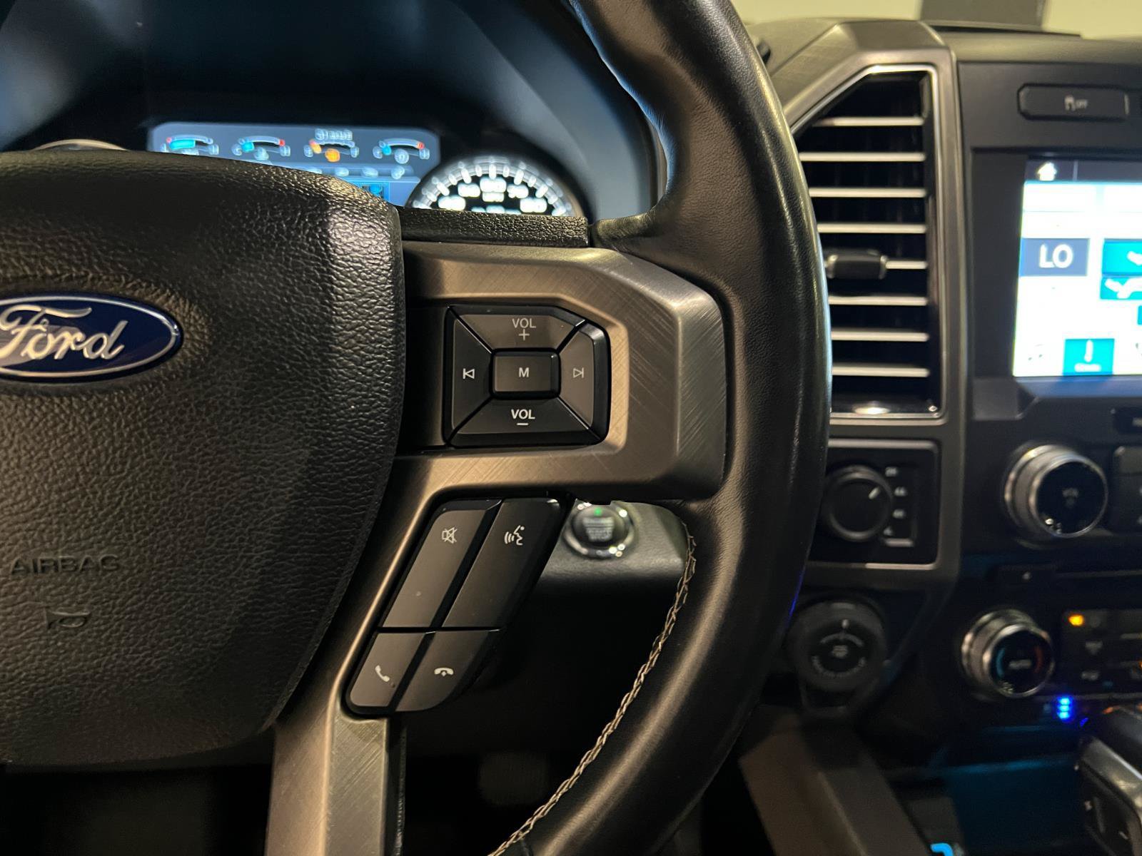 Used 2018 Ford F150 Limited w/ Trailer Tow Package AWD/4WD image 14
