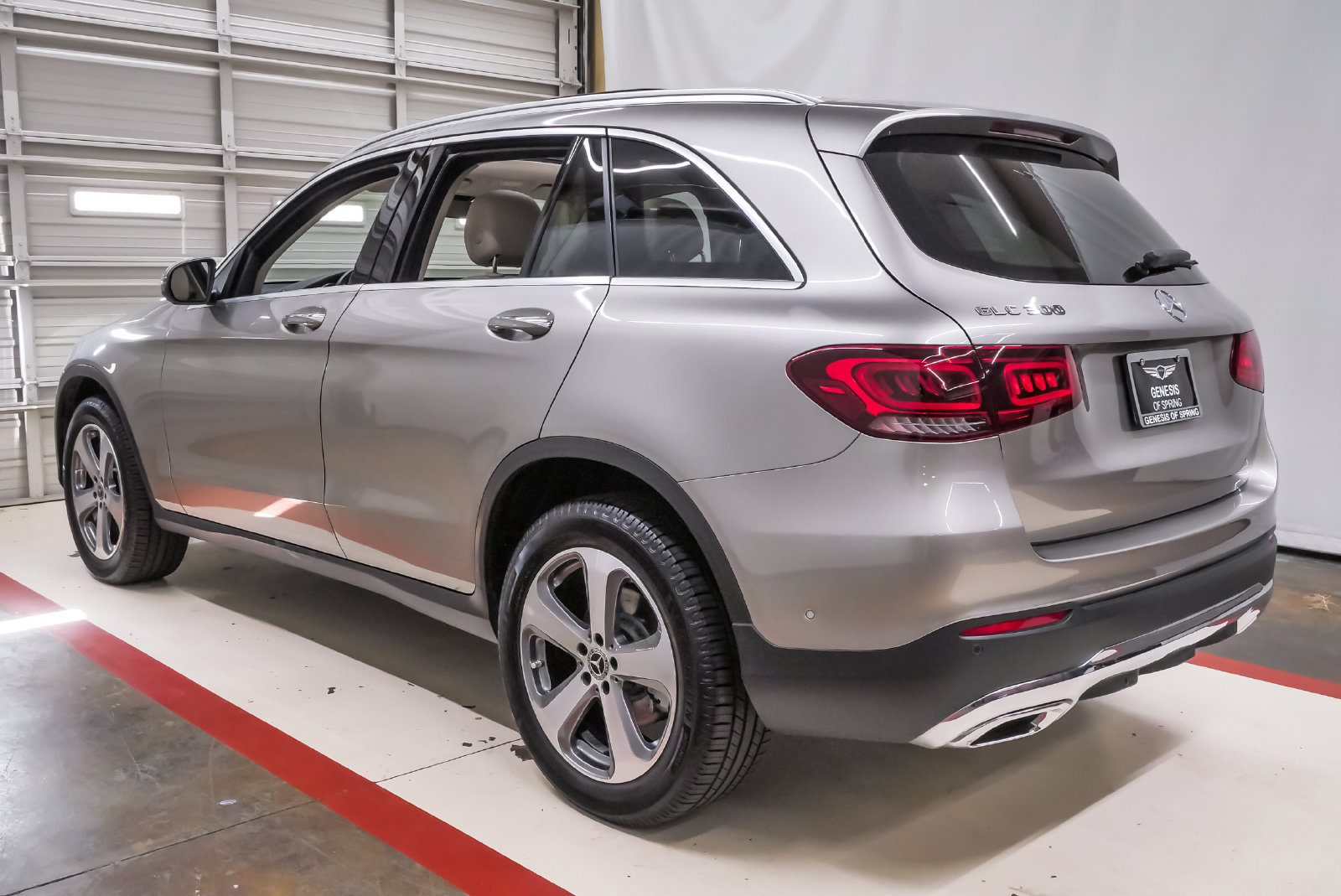Used 2021 Mercedes-Benz GLC 300 image 8