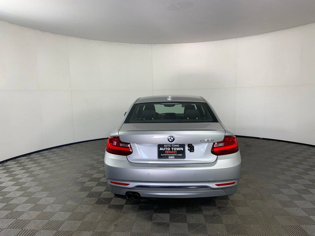 Used 2017 BMW 230i Coupe w/ Driving Assistance Package RWD image 8