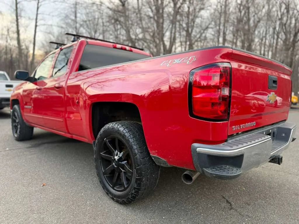 Used 2015 Chevrolet Silverado 1500 LT w/ LT Convenience Package AWD/4WD image 5
