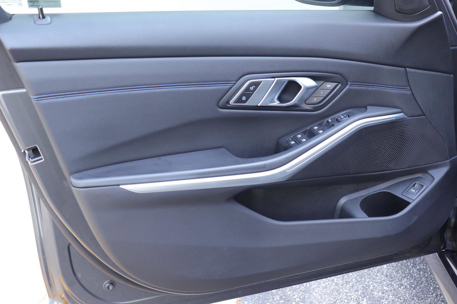 Used 2020 BMW M340i xDrive w/ Driving Assistance Package image 10