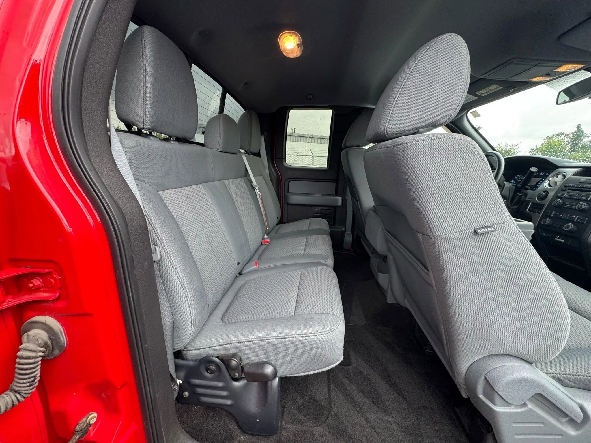 Used 2011 Ford F150 XLT w/ XLT Chrome Pkg image 14