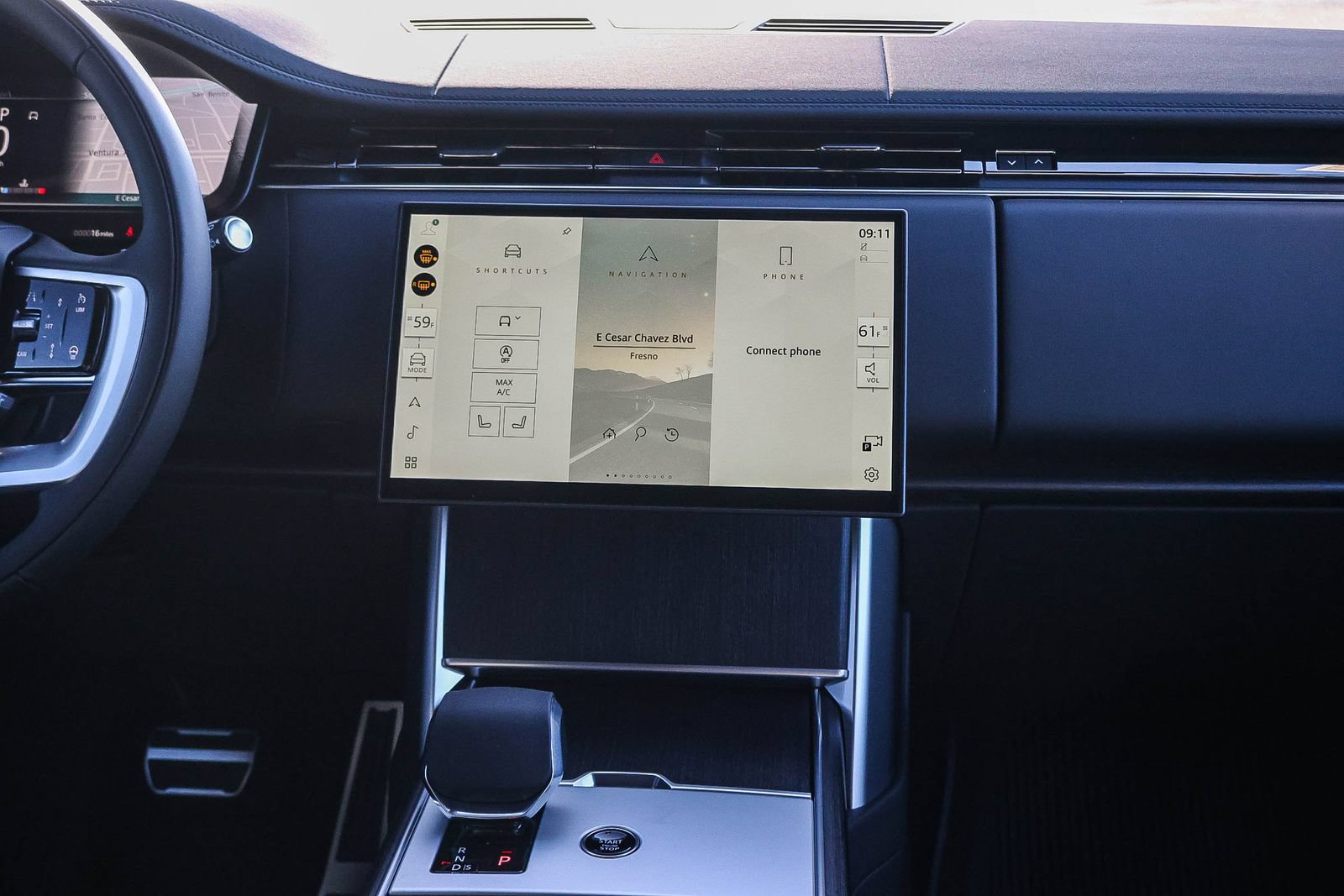 New 2026 Land Rover Range Rover SE AWD/4WD image 23