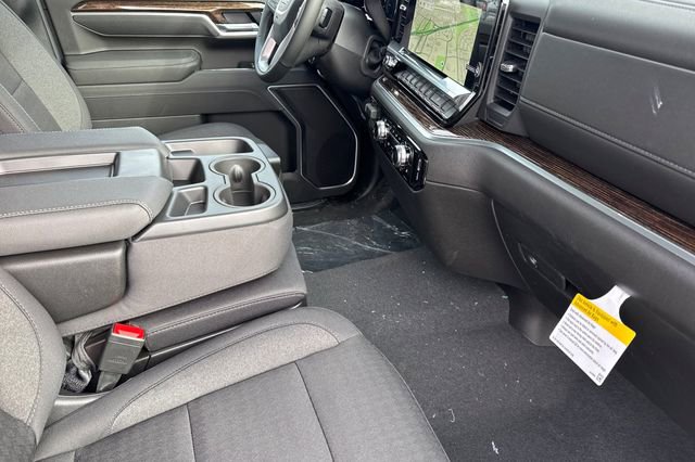 New 2026 GMC Sierra 2500 SLE w/ SLE Value Package; image 17