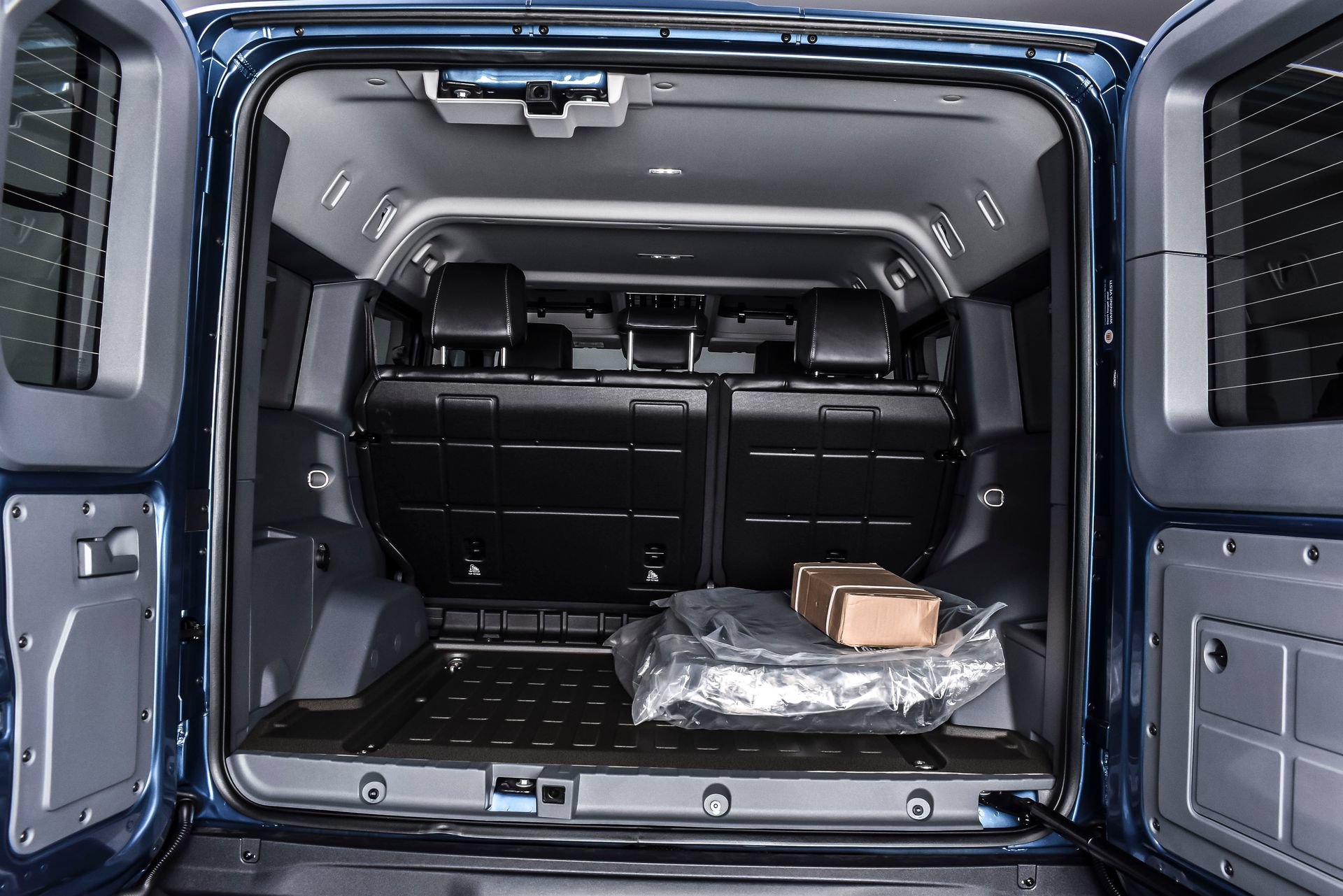 Used 2025 INEOS Grenadier AWD/4WD image 12