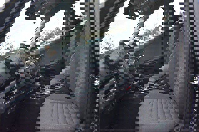 New 2025 Kia K4 EX image 18