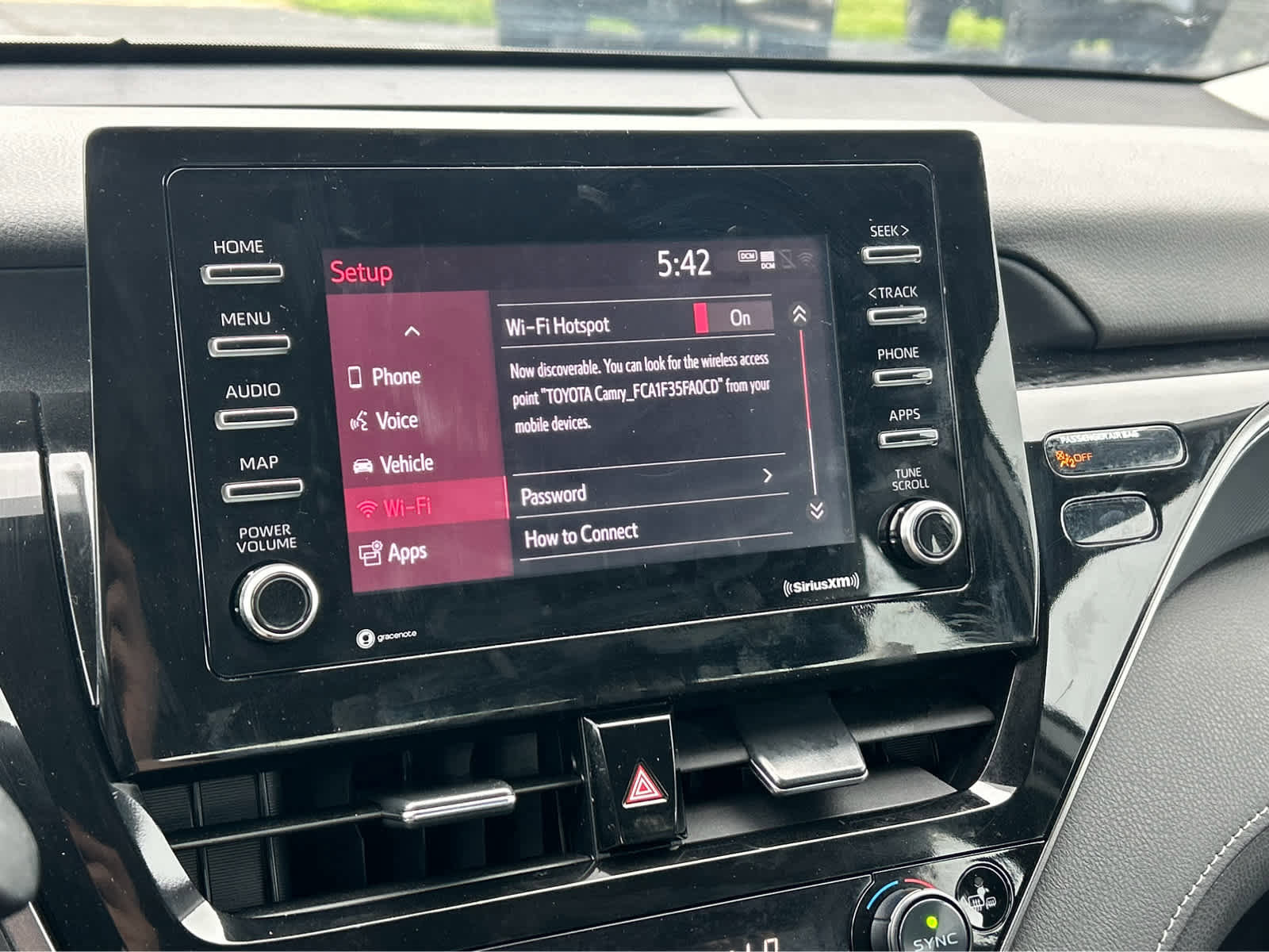 Used 2023 Toyota Camry SE image 26