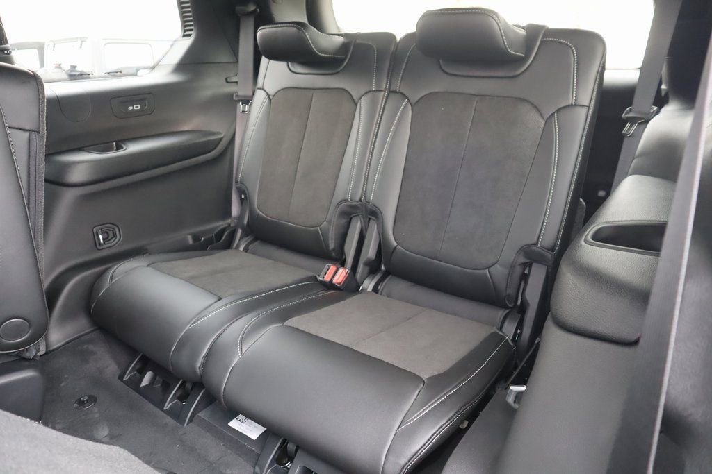 New 2025 Jeep Grand Cherokee L Altitude image 13