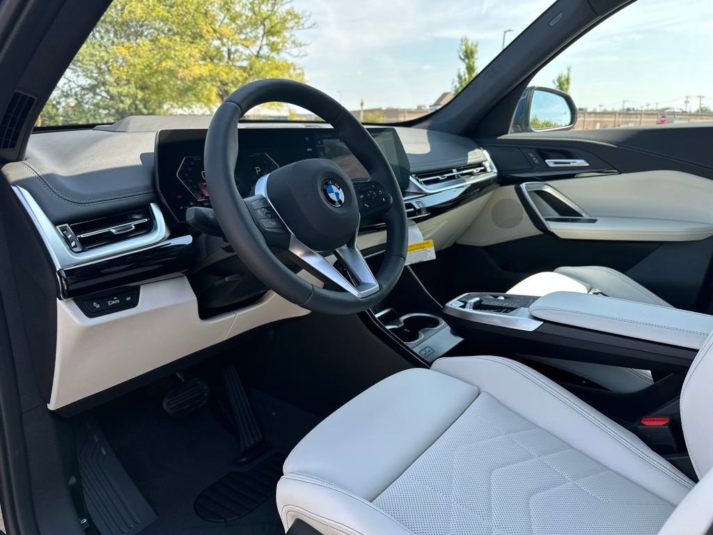 New 2026 BMW X1 xDrive28i w/ Technology Package AWD/4WD image 17