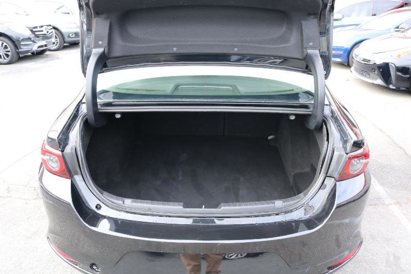 Used 2020 MAZDA MAZDA3 AWD Sedan w/ Select Package image 30