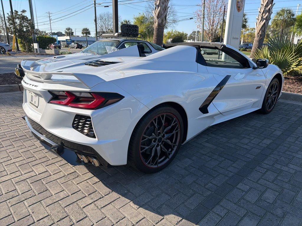 Used 2023 Chevrolet Corvette Stingray Premium Conv w/ Z51 Performance Package image 21