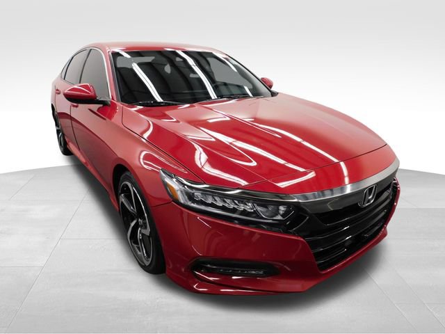Used 2018 Honda Accord Sport image 2