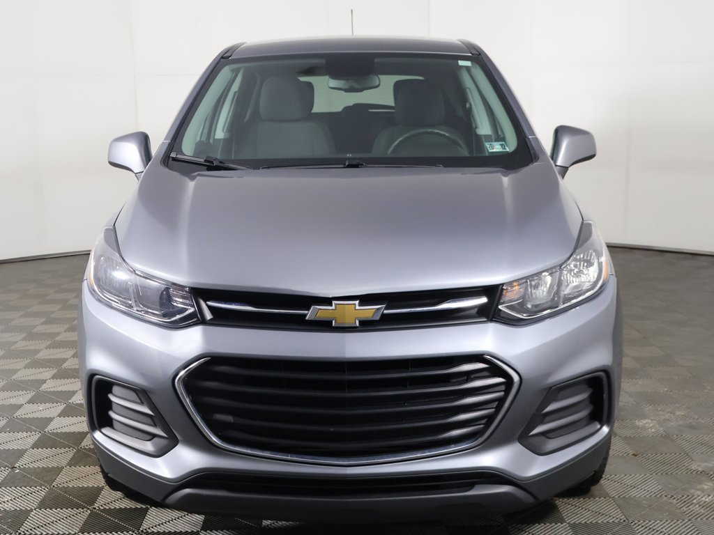 Used 2020 Chevrolet Trax LS w/ Tint and Cruise Package image 8