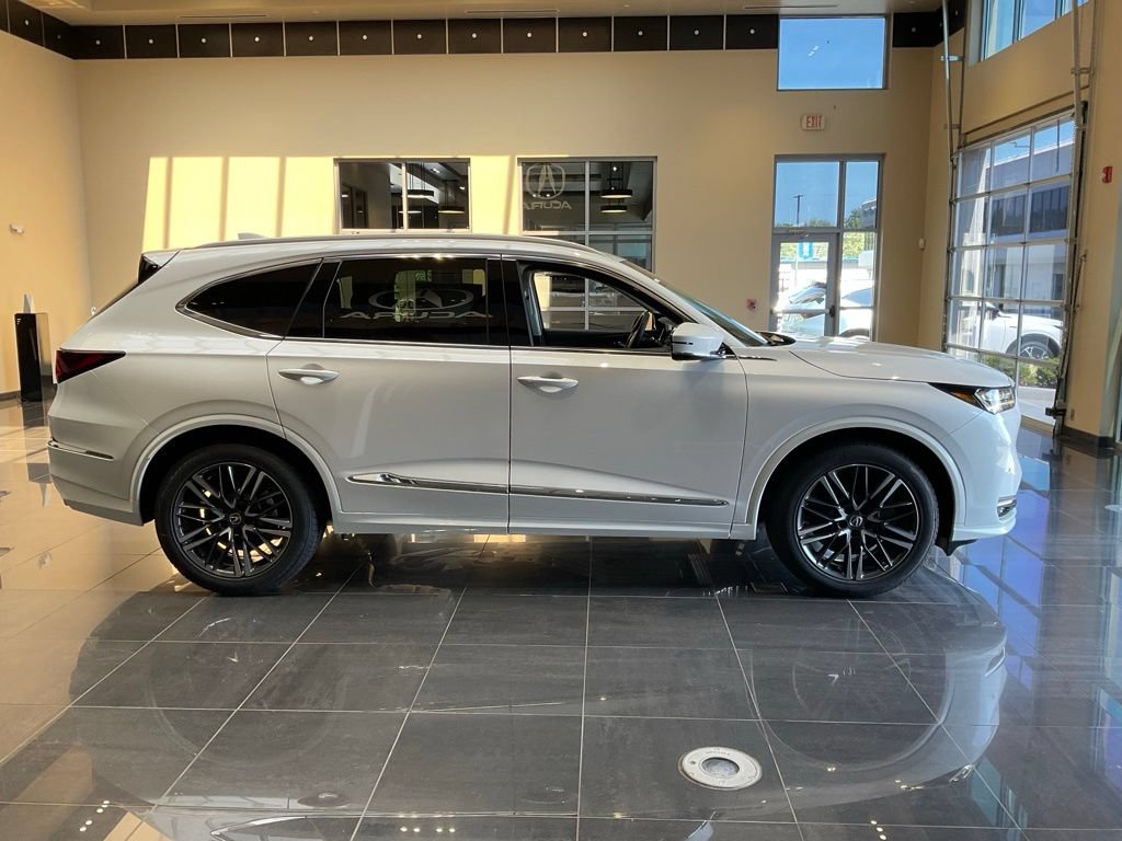 New 2026 Acura MDX w/ Advance Package AWD/4WD image 6