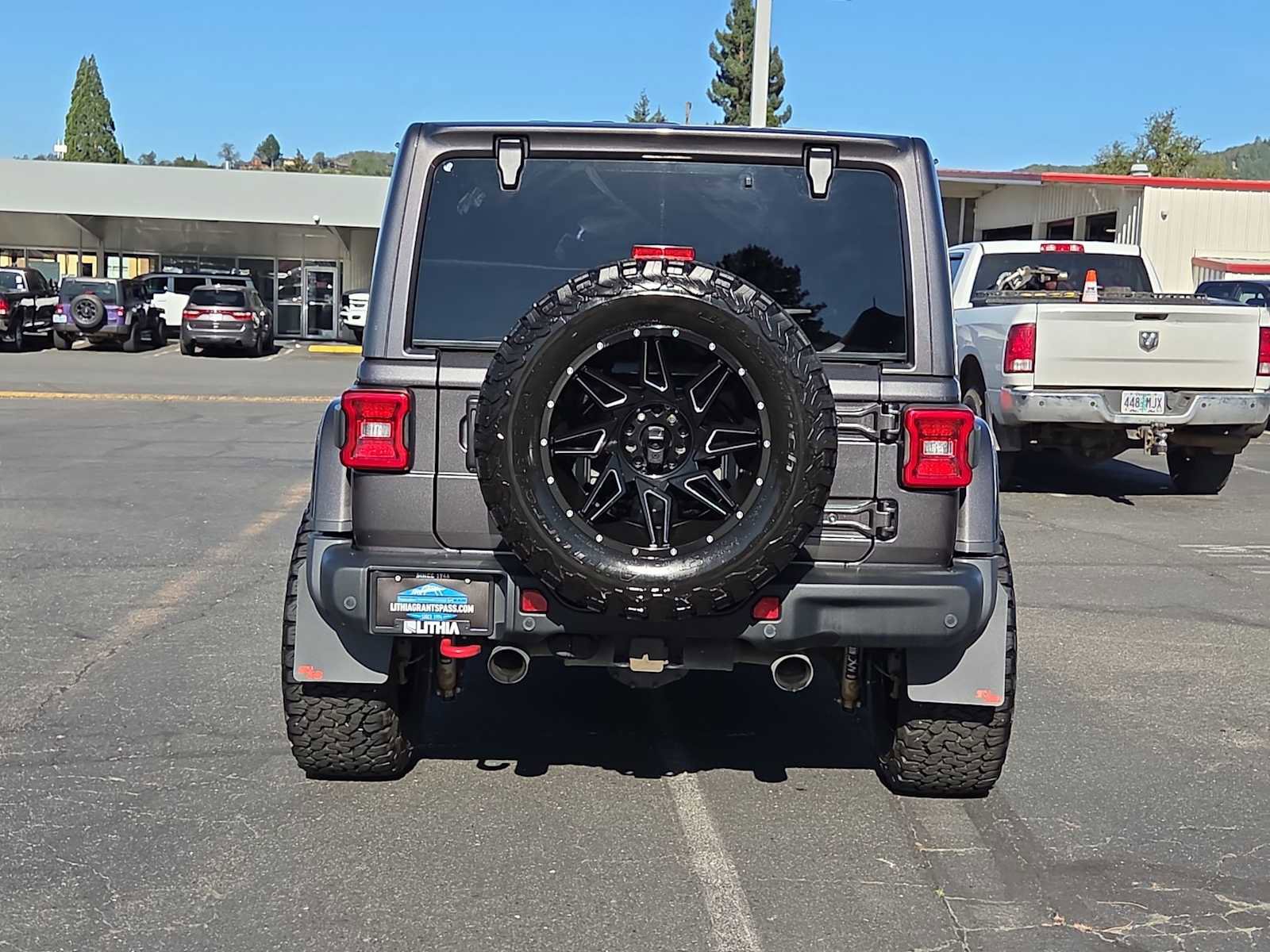 Used 2021 Jeep Wrangler Unlimited Rubicon w/ Uconnect 4C Nav & Sound Group AWD/4WD image 13