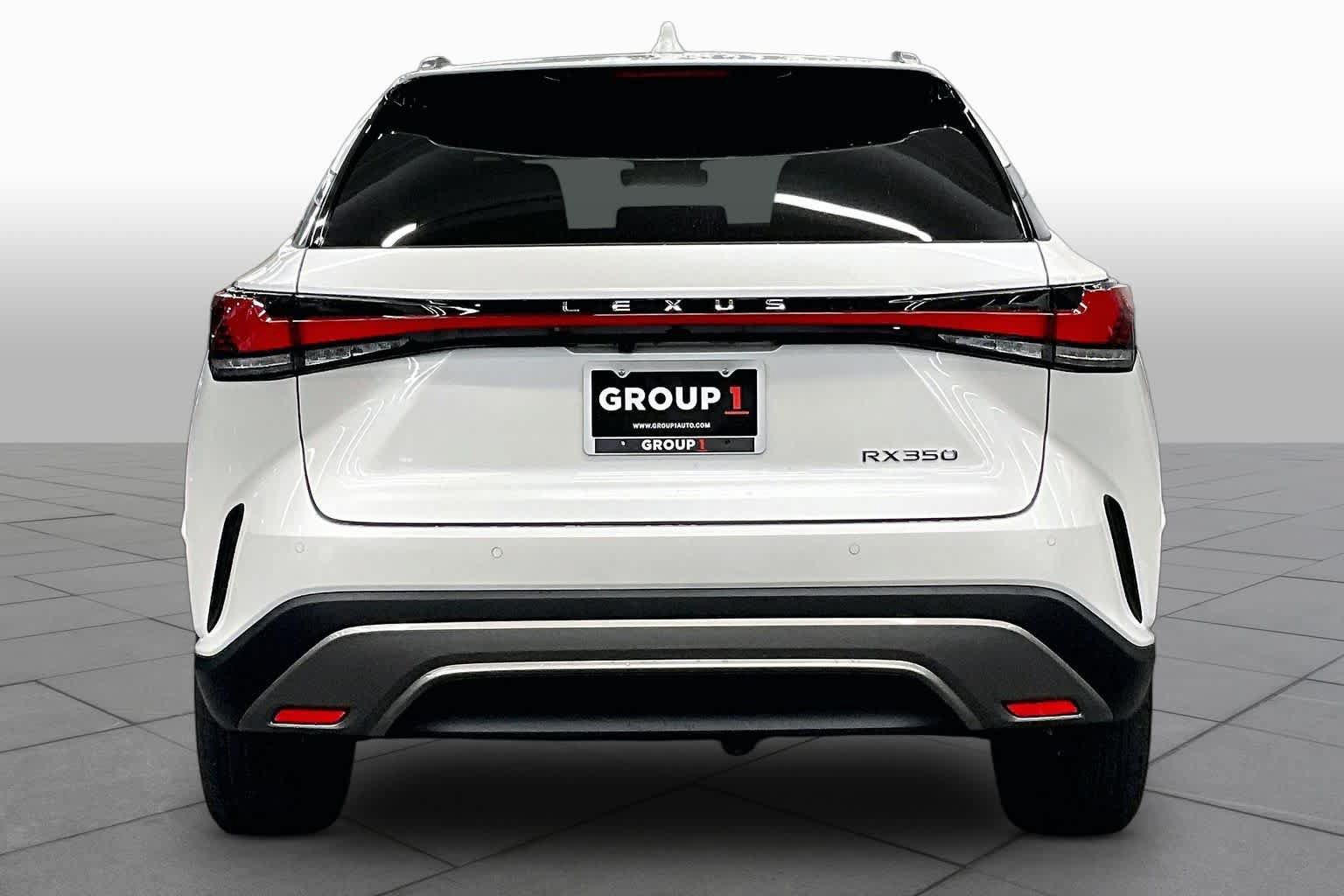 Used 2024 Lexus RX 350 Premium Plus w/ Cold Area Package FWD image 5