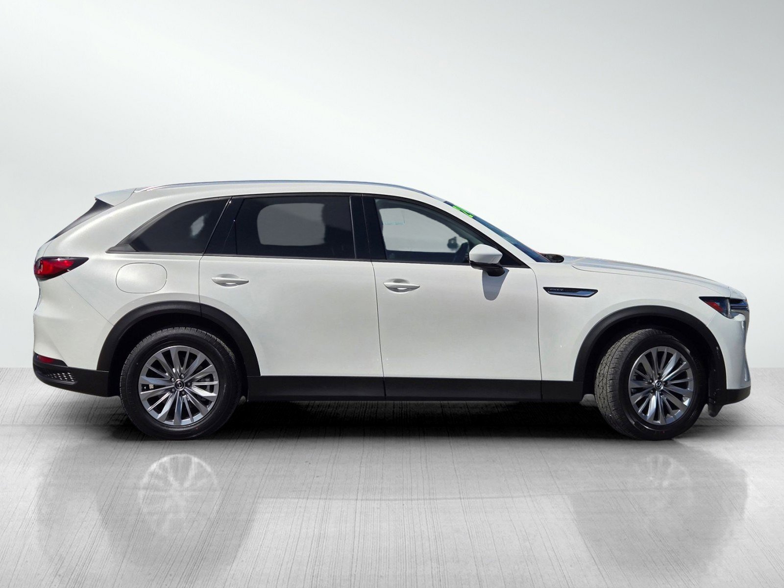 Used 2024 MAZDA CX-90 Plug-In Hybrid w/ Preferred AWD/4WD image 3