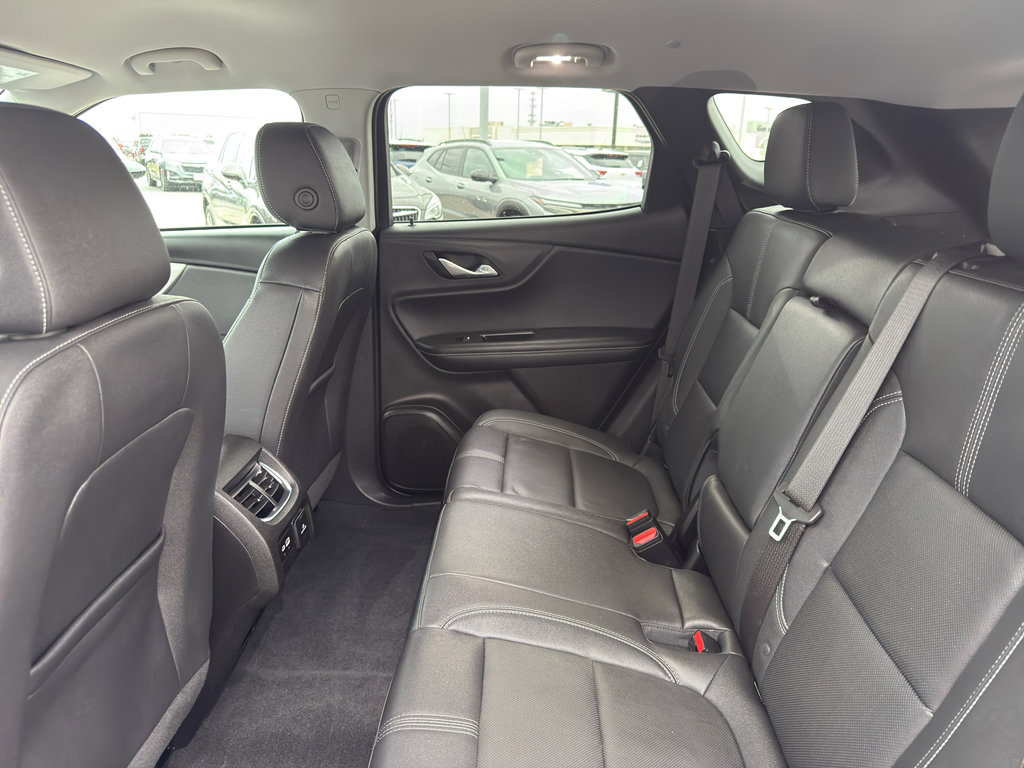 Used 2024 Chevrolet Blazer LT w/ Sound & Technology Package AWD/4WD image 32
