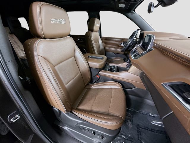 Used 2021 Chevrolet Suburban High Country image 30