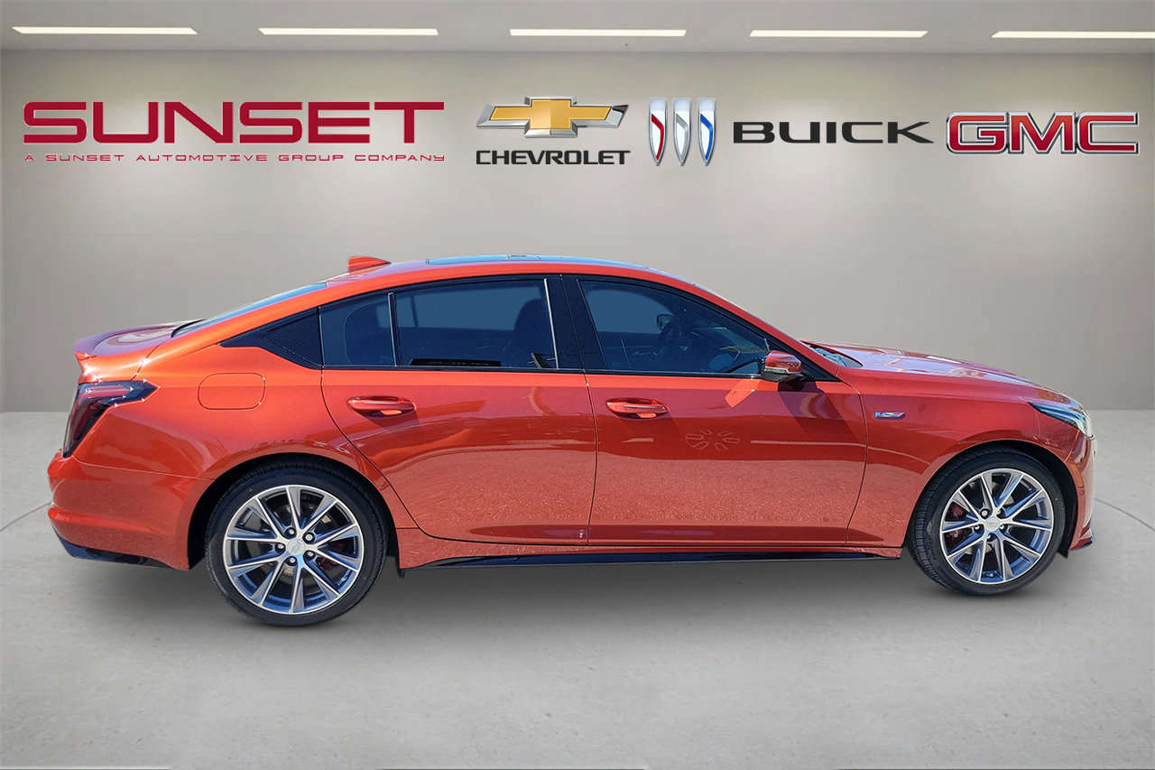 Certified 2020 Cadillac CT5 V w/ Premium Package image 3