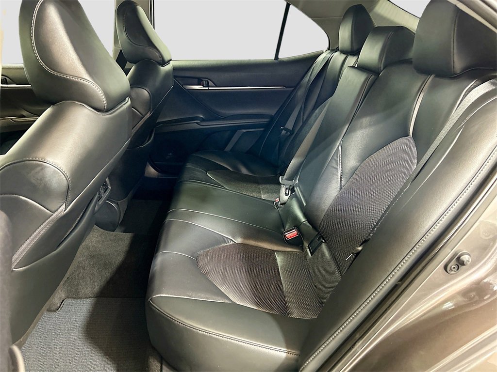 Used 2024 Toyota Camry XLE image 21